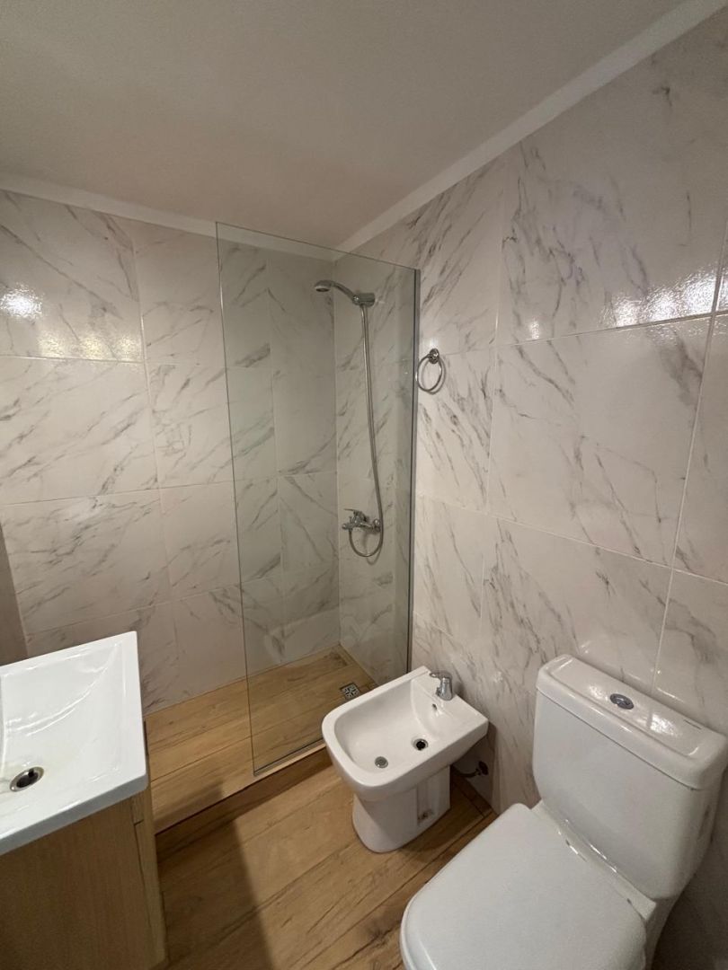 Monoambiente en venta reciclado a 2 cuadras del mar - Punta Iglesia - foto 9