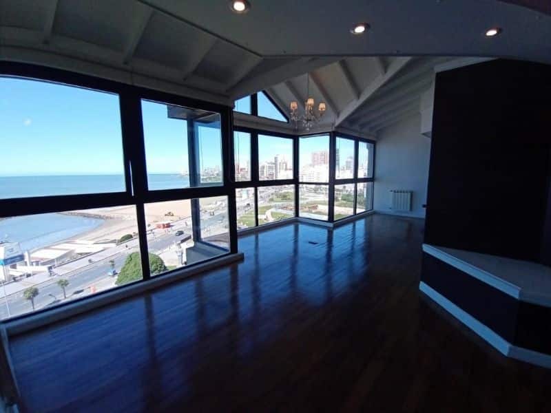 Departamento en venta dúplex 4 ambientes con vista al mar - La Perla - foto 3