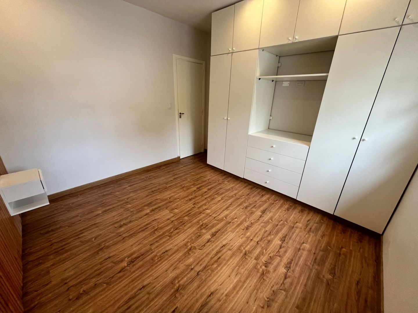 eaf7d16a2a3b796c1e2e0367883fc9e6 Casa en venta 4 ambientes con garage apto crédito - Barrio San José - foto 7