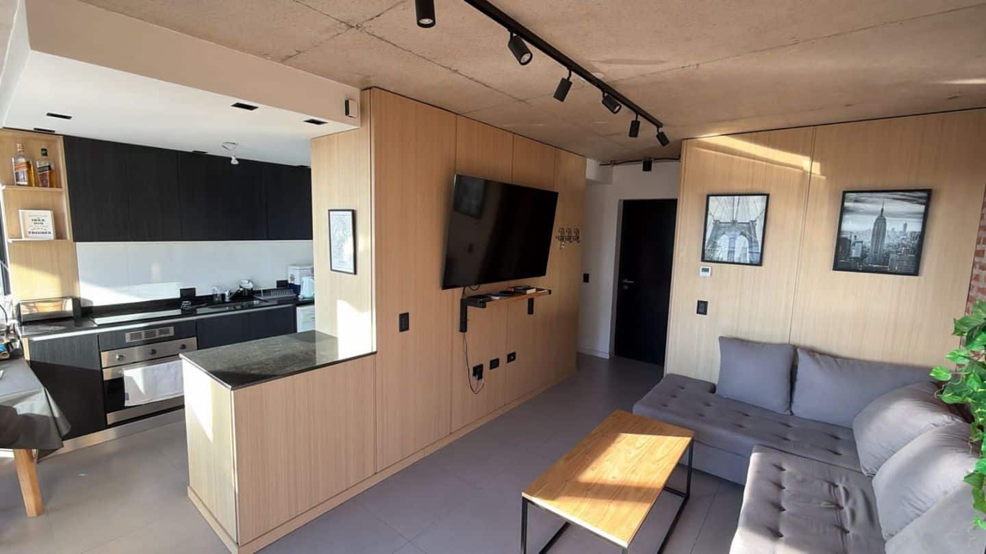 Departamento en venta en semipiso de 3 ambientes con cochera, balcón y terraza - Chauvín - foto 4