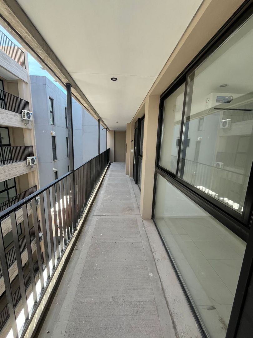 Loft en venta moderno con cochera - Güemes - foto 5