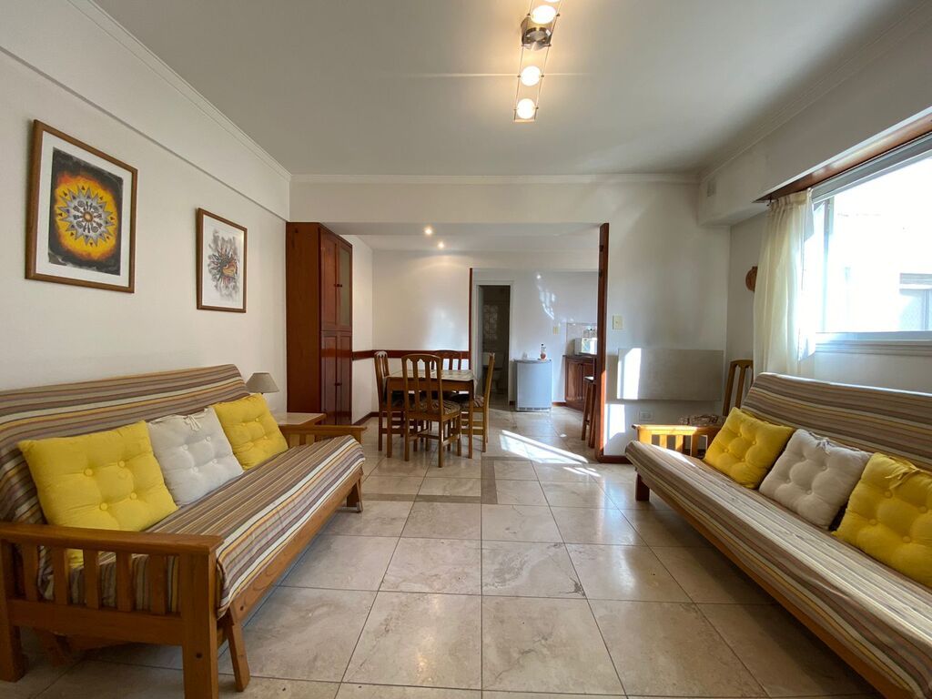 Departamento en alquiler 2 ambientes con cochera - Güemes - foto 2