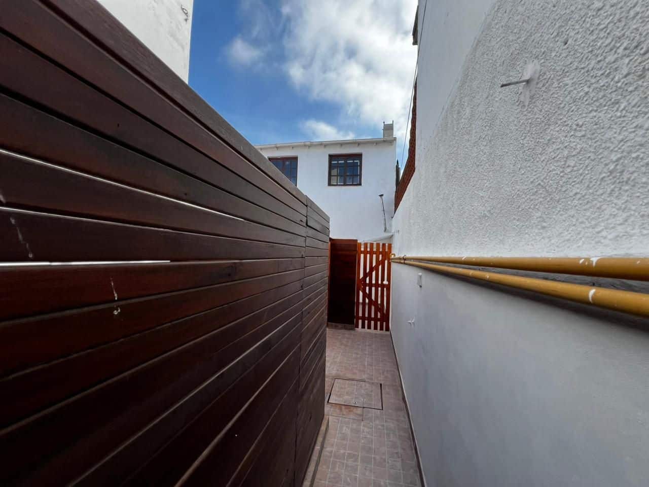 fedfec291adda76132e2b1757cb053d1 PH en venta 1 ambiente reciclado con patio - Puerto - foto 10