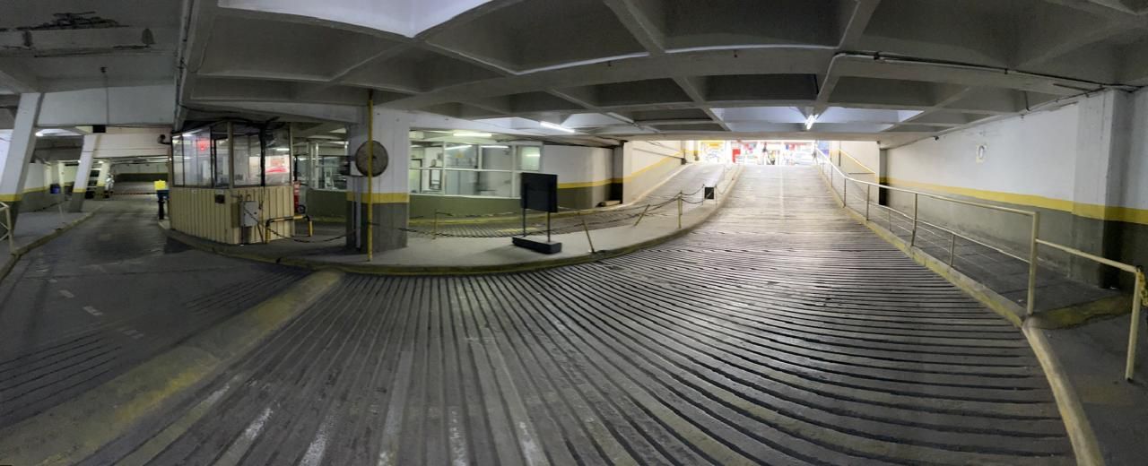 Cochera en venta para camioneta en Bristol Center - Centro - foto 4