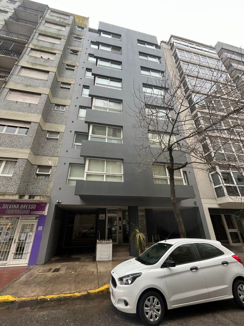 Departamento en alquiler temporario 2 ambientes para 2 con cochera - Plaza Colón - foto 19