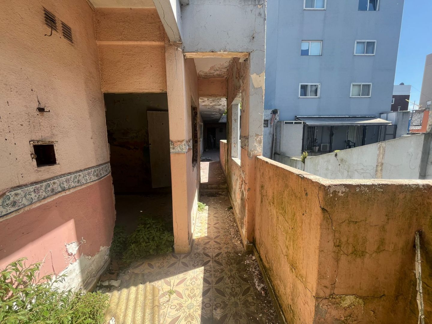 loy1263_9 Hotel en venta a reciclar sobre lote apto desarrollo - Centro - foto 8