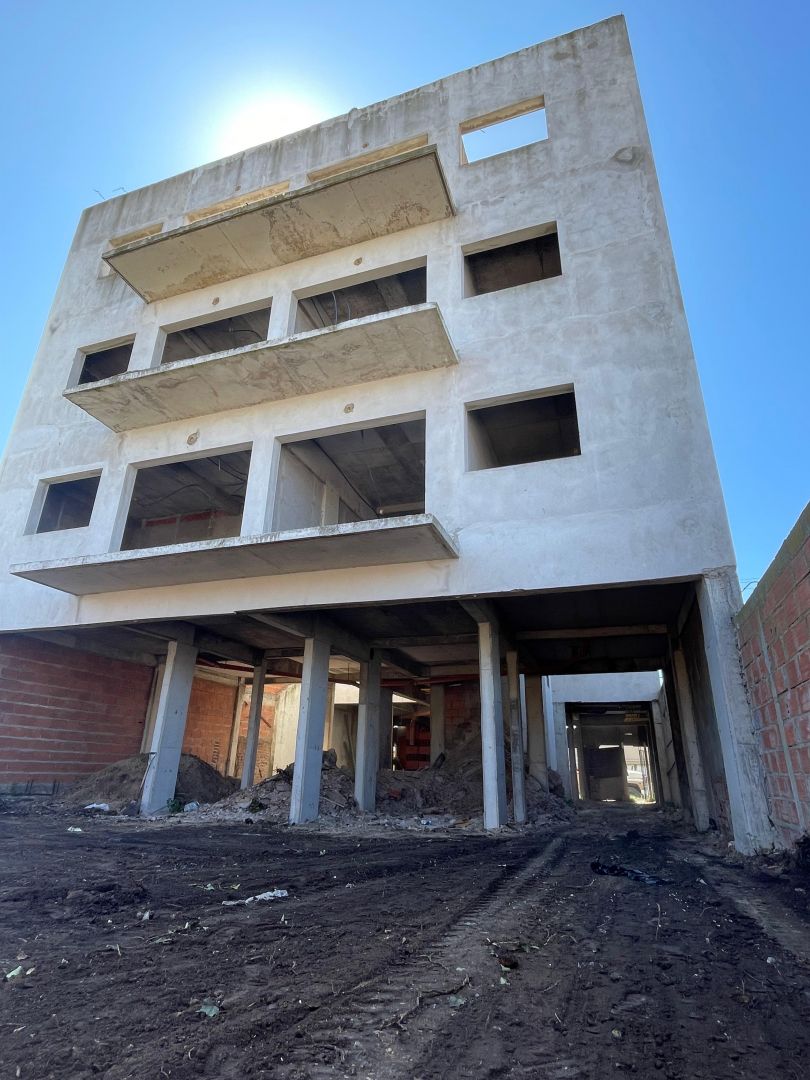 Departamentos en venta 2 y 3 ambientes con cochera - Villa Primera - foto 9