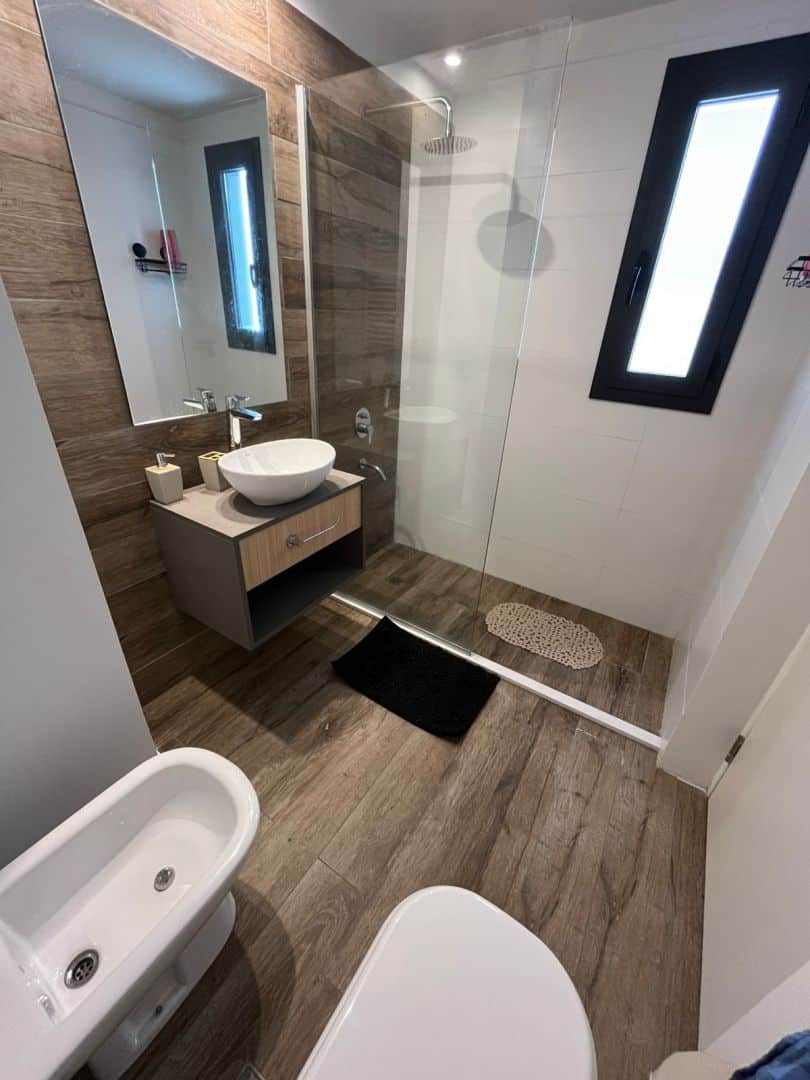 Departamento en alquiler temporario 2 ambientes con cochera para 4 adultos - Centro - foto 12