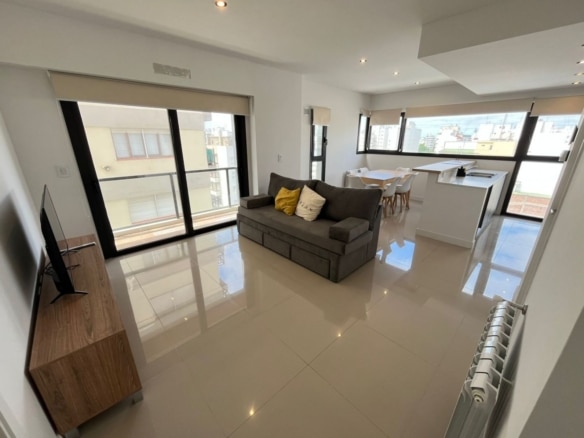 Departamento en alquiler temporario 2 ambientes con cochera para 4 adultos - Centro