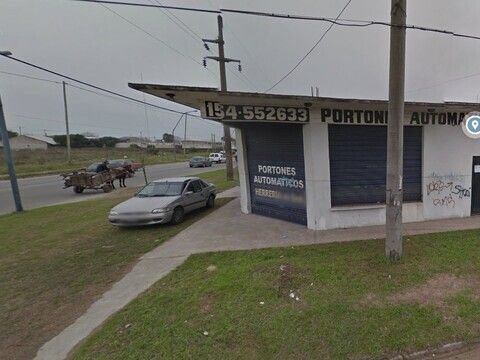 PH en venta 2 ambientes más local en esquina - Fortunato de la Plaza - foto 2