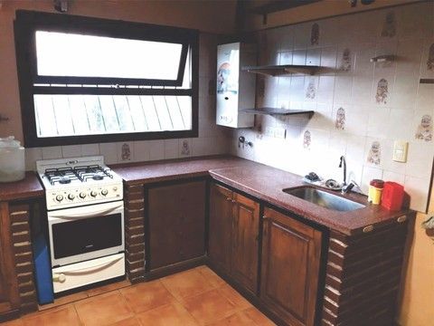 PH en venta 2 ambientes más local en esquina - Fortunato de la Plaza - foto 8