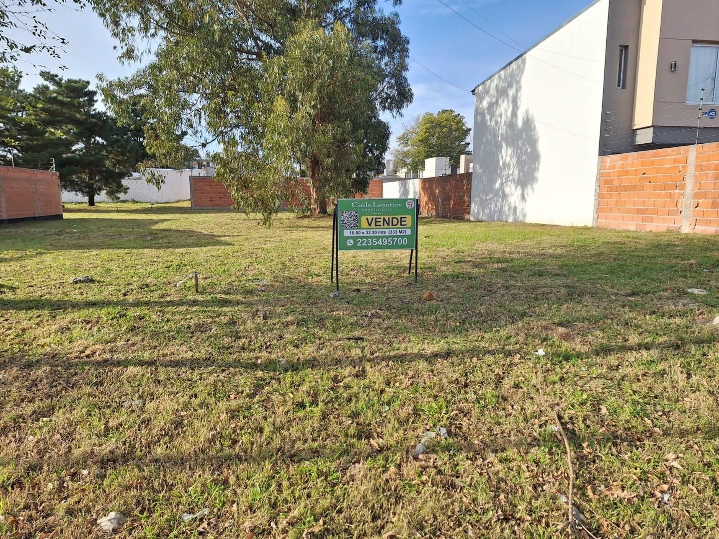 Terrenos en venta desde 213 m² con todos los servicios - Los Pinares - foto 2