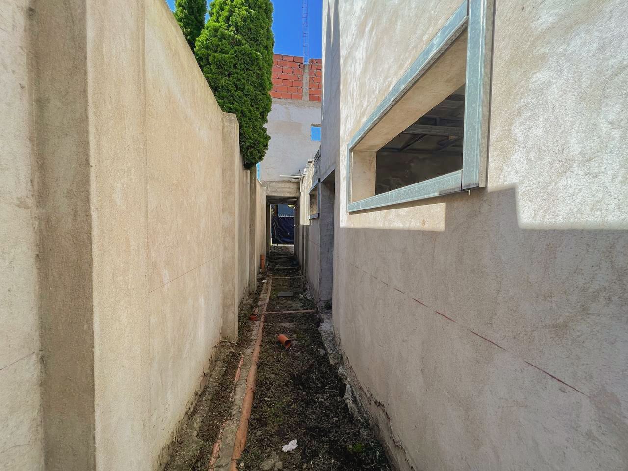 loy679_7 Terreno en venta con obra al 50% y planos para 7 unidades - Don Bosco - foto 6