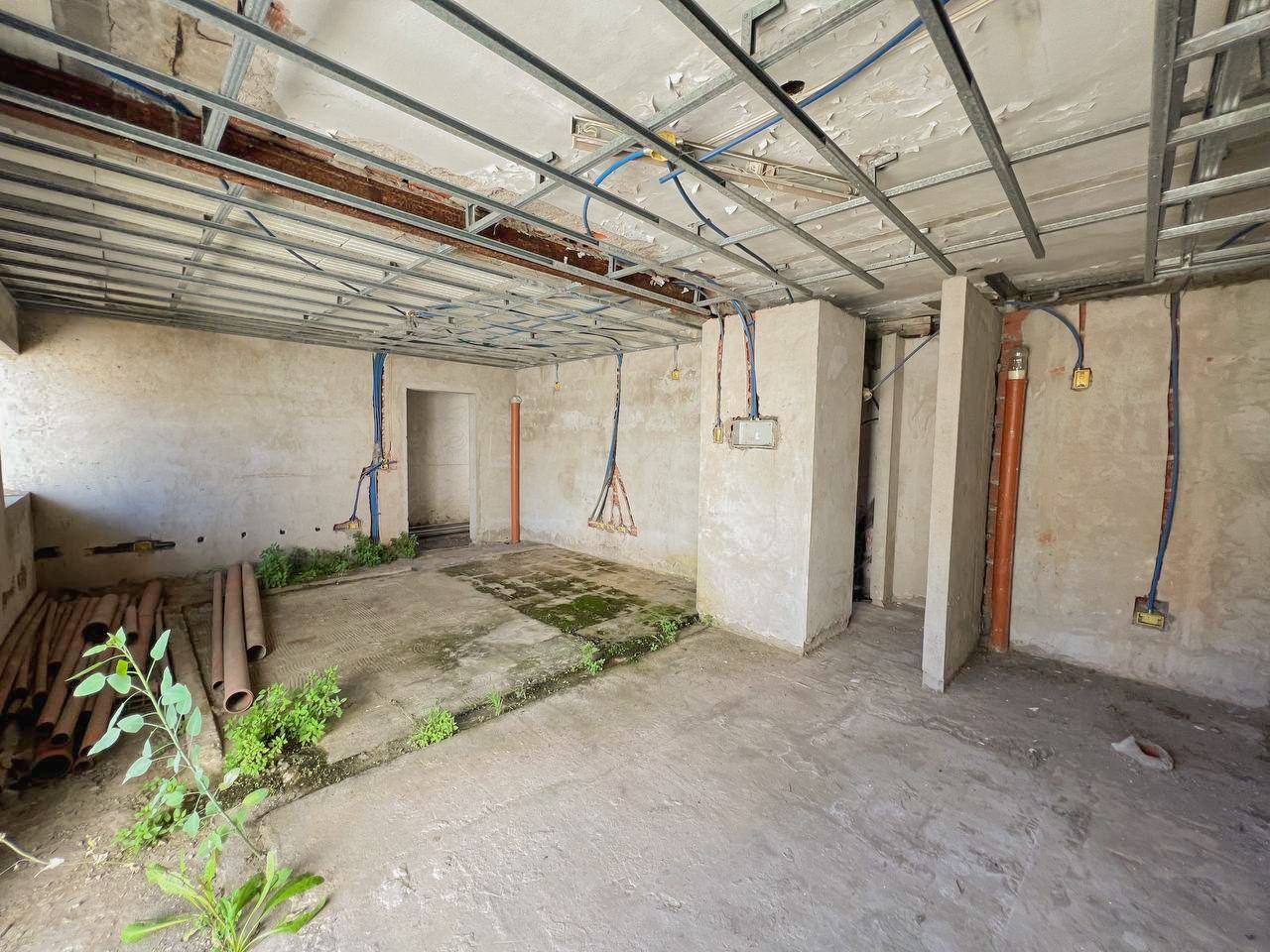 loy679_9 Terreno en venta con obra al 50% y planos para 7 unidades - Don Bosco - foto 8