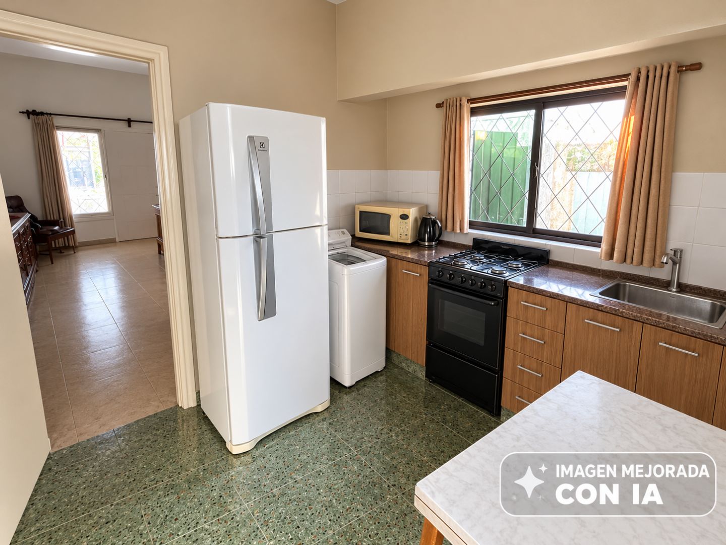 1525944d2e157aaafc657ef4d80a6f50 Chalet en venta 3 ambientes con parque apto crédito - Villa Primera - foto 13