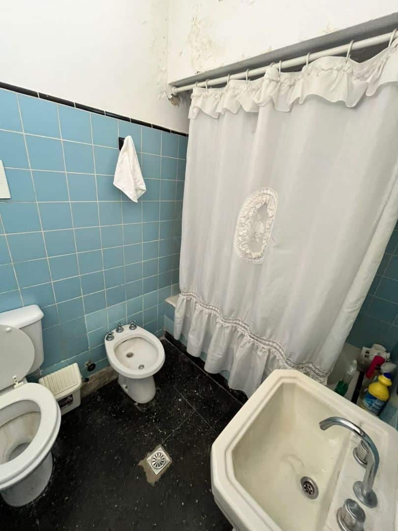 39beb61d44af0f130688aa362c142015 Chalet en venta 3 ambientes con parque apto crédito - Villa Primera - foto 10
