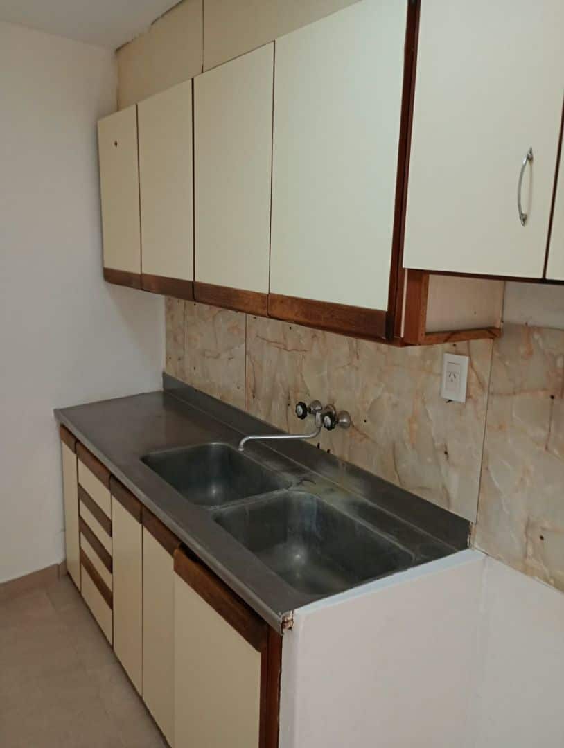 Casa en venta 3 ambientes con garage y patio - Las Avenidas - foto 5