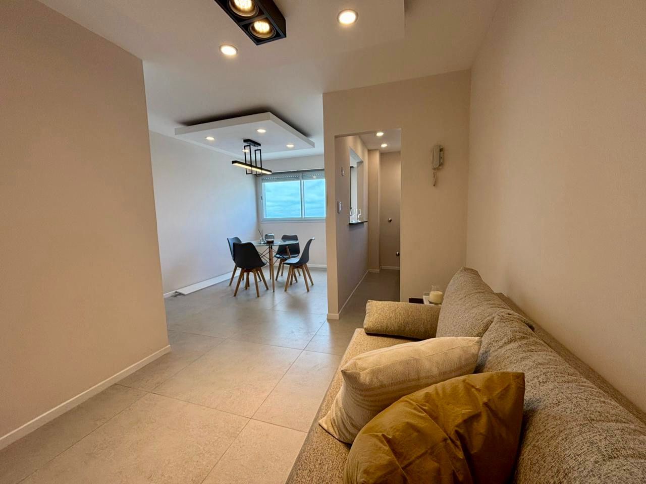 6d79dc879fd805eeeca0b21445e74582 Departamento en venta 1 ambiente con vista al mar - Punta Iglesia