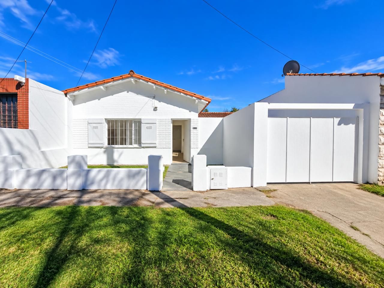 7215f22cf16a0e2f654b0186a6711afd Casa en venta 3 ambientes con garage y patio - Las Avenidas - foto 19