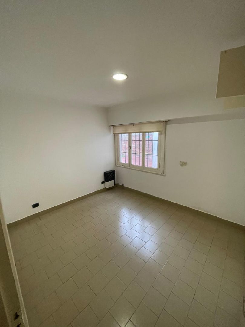 Casa en venta 5 ambientes con garage y parque - Colinas de Peralta Ramos - foto 12