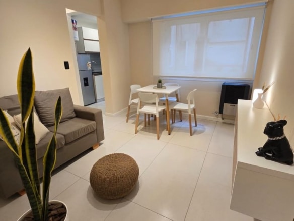 Departamento en venta 3 ambientes reciclado - Plaza Colón