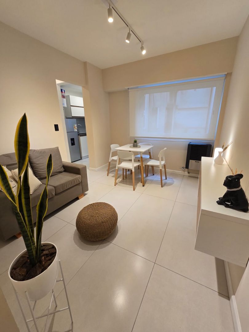 a1cf6cdc2f61902b8fbbabe10f7edbb9 Departamento en venta 3 ambientes reciclado - Plaza Colón
