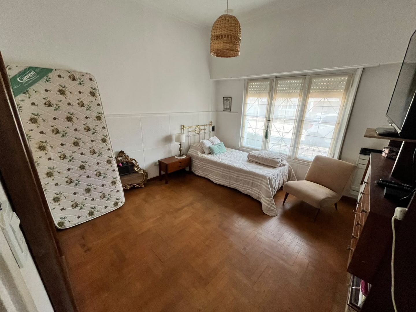 b929b8cddd50610f776e8a1e6f678fc8 Chalet en venta 3 ambientes con parque apto crédito - Villa Primera - foto 7