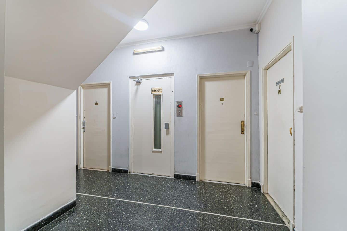 Departamento en venta 2 ambientes reciclado con balcón - Plaza Mitre - foto 16