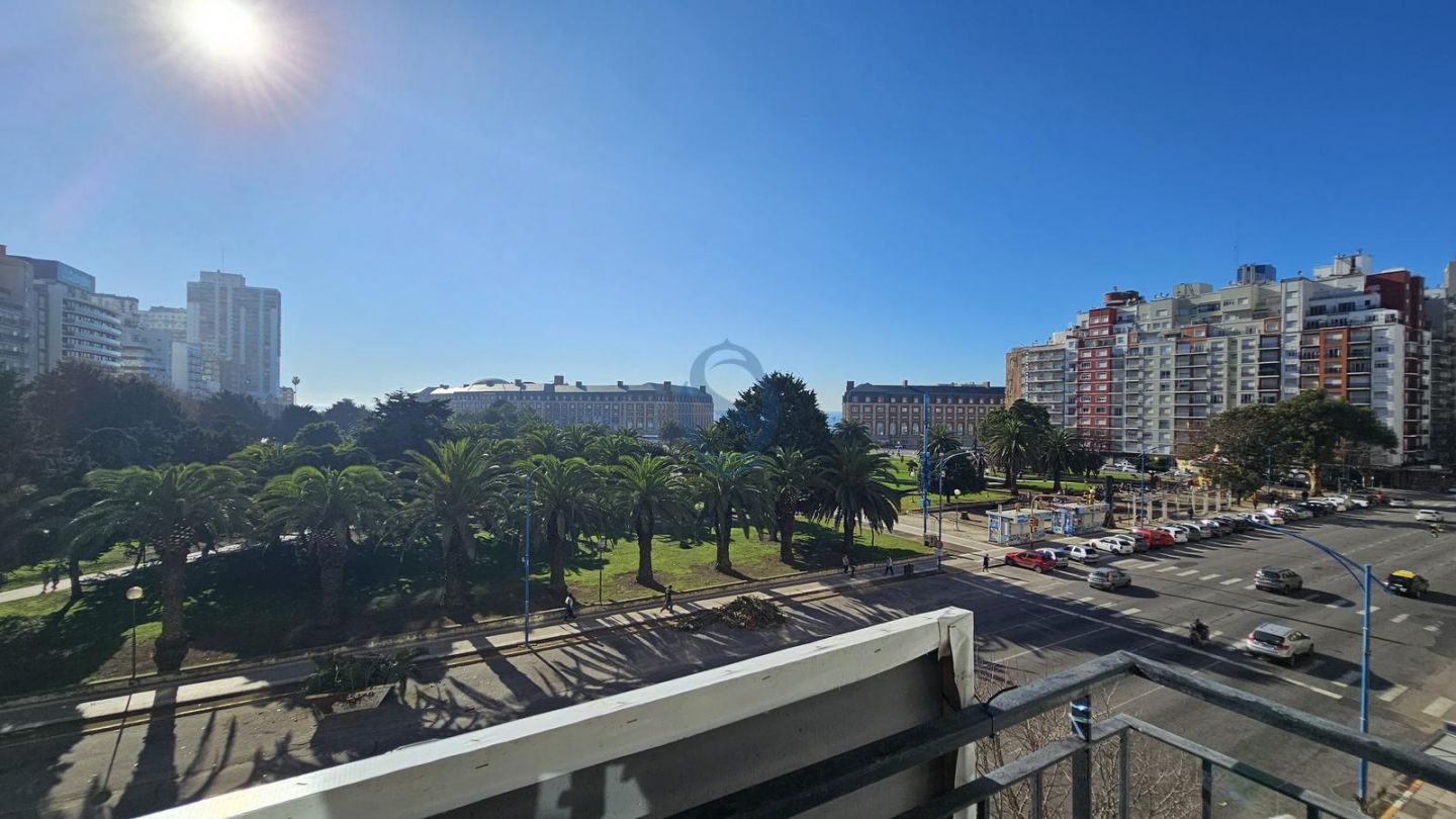 Departamento en venta 2 ambientes con dependencia y balcón - Plaza Colón - foto 3