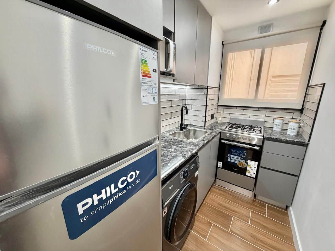 c8d33b8e85659fe4ad05519c1b86cacf Departamento en venta 2 ambientes con balcón saliente a la calle - Plaza Colón - foto 9