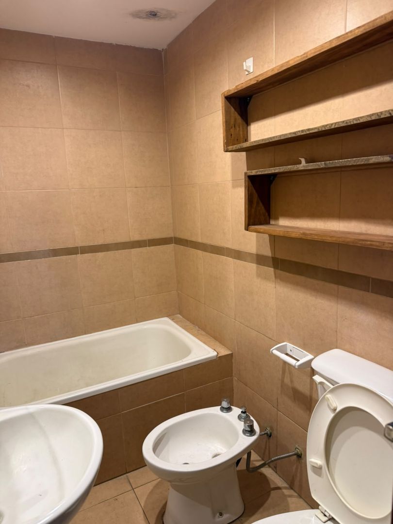 Departamento en venta 1 ambiente al frente - Plaza Colón - foto 10