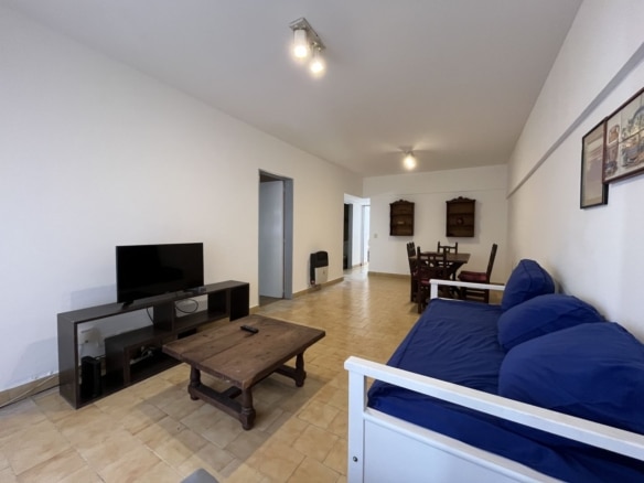 Departamento en alquiler temporario 3 ambientes para 6 con cochera - La Perla